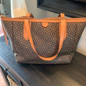 Fossil Tote